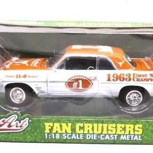Texas Longhorn Champion Fan Cruiser Classic Muscle Car Toy